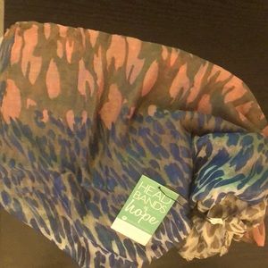 Versatile scarf/shawl/headscarf